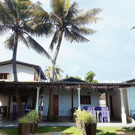Together Beach House Midigama East Exteriér fotografie